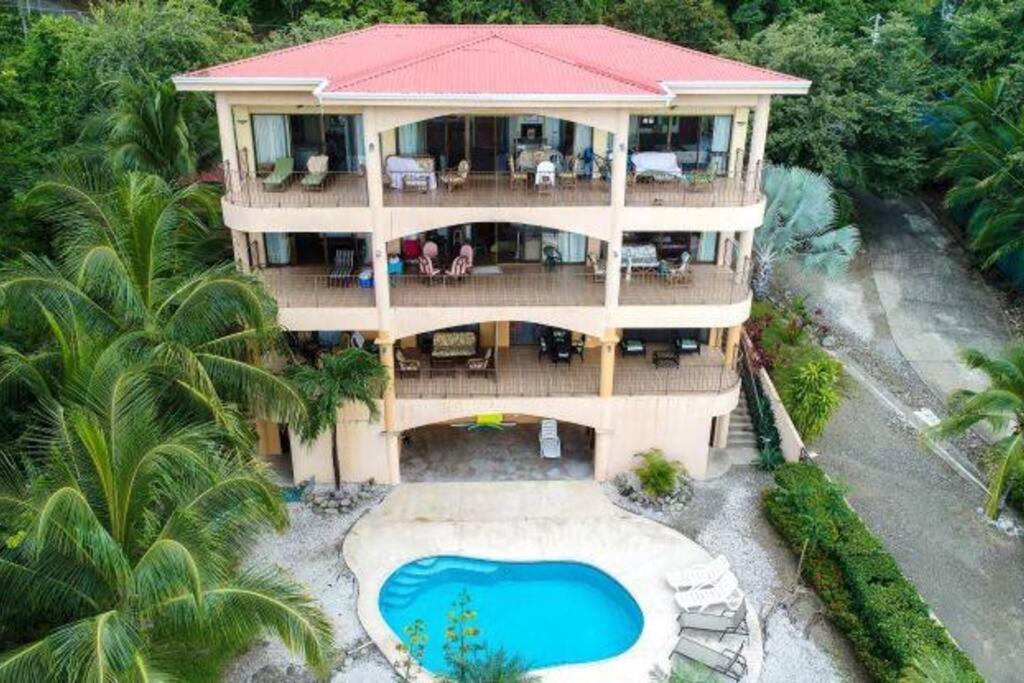 Magical 1 Bedroom With Ocean View & Pool *